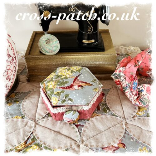 Cross patch box pattern