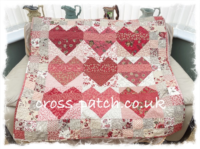 Easy Pieced Heart Quilt pattern